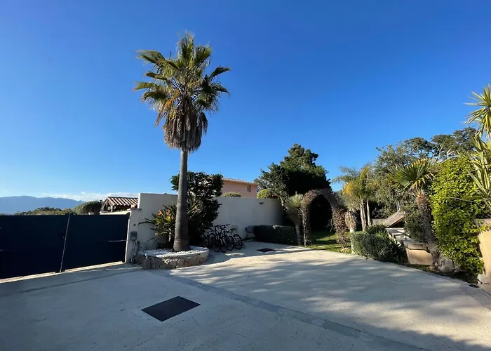 Casa vacanze Casa Baggia- Nahe Am Mit Eigenem Schwimmbad By Interhome